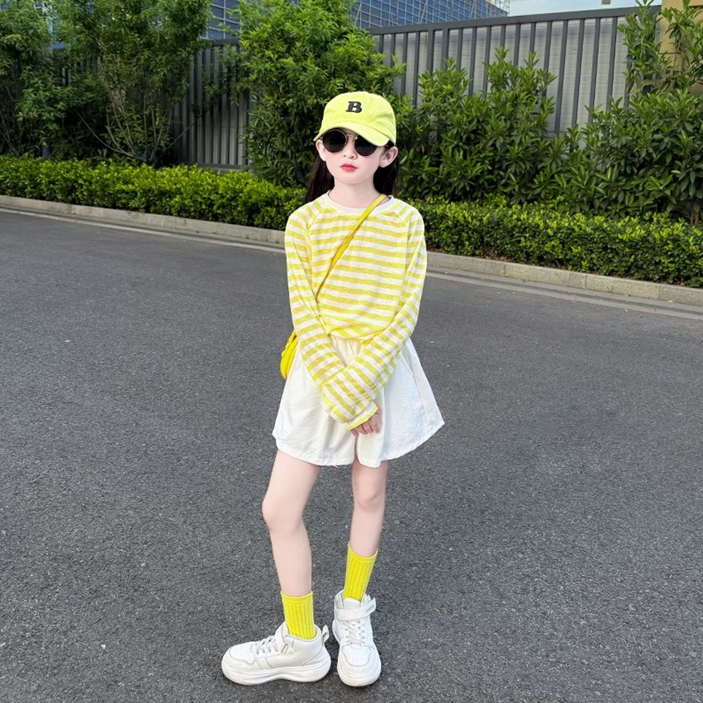 女大童夏套装2025新款小女孩绝美两件套儿童条纹长袖防晒罩衫短裤,淘宝优惠券,粉丝福利购,淘宝优惠卷