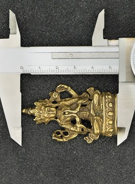 仿古纯黄铜四臂观音雪域西藏守护神小摆件办公书桌装饰