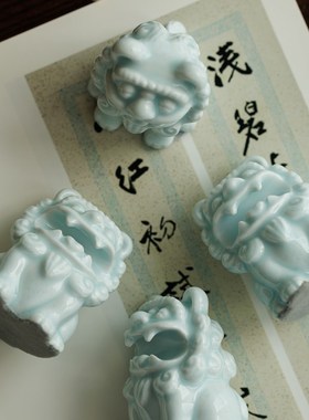 创意陶瓷狮子茶道家居玄关摆件新中式青瓷客厅茶桌办公工艺品装饰