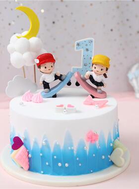 直销新款滑板车车载摆件创意可爱家居汽车树脂工艺品家居蛋糕烘焙