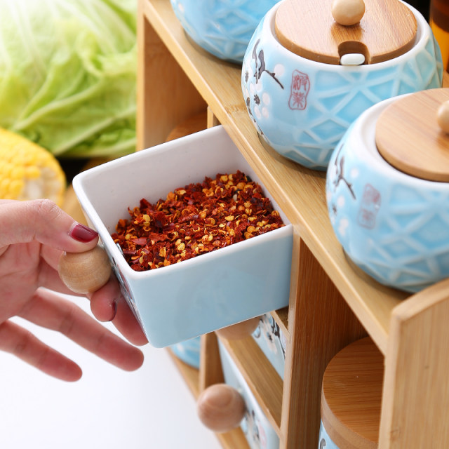 Kitchen ceramic seasoning box, salt tank, oil bottle, creative seasoning tank sealed tank storage box storage rack combination