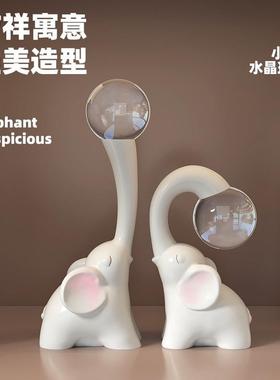 直销新款现代简约水晶大象酒柜客厅新款摆件电视柜办公室台面装饰