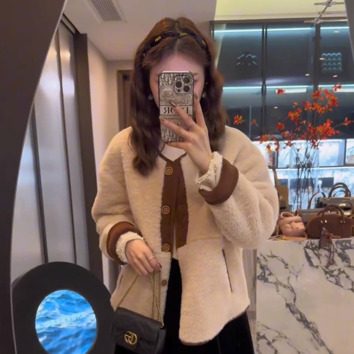 2024皮毛一体外套女冬季紫色羊羔毛韩版百搭松新款设计感保暖外套 - 图1