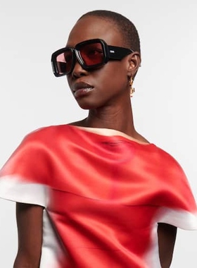 Loewe罗意威 女款Paula's Ibiza 方框太阳眼镜 迷衣时尚