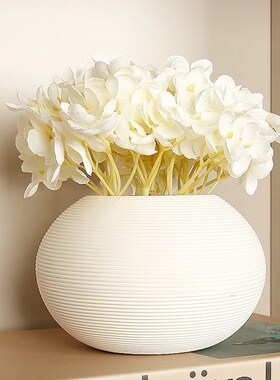 北欧样板间玄关柜儿童房间布置装饰创意卧室客厅书柜饰品卡通摆件