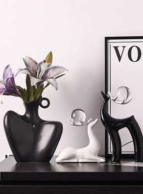 黑白简约风客厅电视柜酒柜水晶球鹿摆件套装入户玄关装饰品高级感