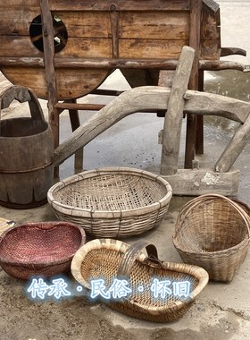 民俗怀旧老物件农耕文化展览旧农具老风车牛拉木犁播种机扁担秤杆