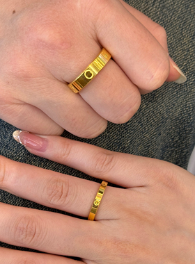 仿黄金戒指男女款素圈简约经典轻奢高级感4mm5mm一字指环情侣对戒