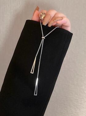 毛衣链女秋冬2026年新款长款卫衣链轻奢小众项链挂件百搭配饰简约