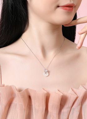 S925纯银桃花平安扣项链女新中式小众气质白玉髓锁骨链送生日礼物