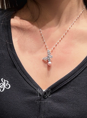 半觉蝴蝶水钻极光特选珍珠紫色银色白色金色双色吊坠 礼物可开票