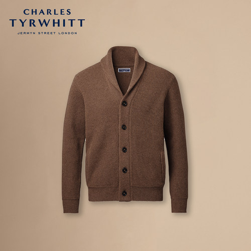 CHARLES TYRWHITT焦糖棕美利奴羊毛粗织披肩领男士保暖针织开衫 - 图3