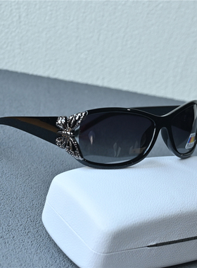 小框女士偏光太阳镜蝴蝶大弧度墨镜女防风镜防晒紫外线黑色玳瑁