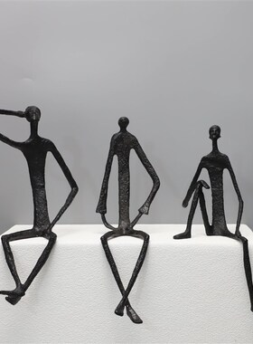 现代简约创d意铸铁人物雕塑摆件客厅酒柜玄关样板间电视柜家居装