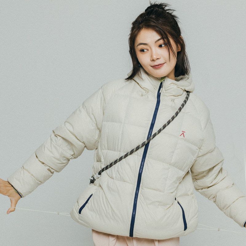 ACMEITEM 爱棵米 户外亲子零压连帽羽绒服防泼水自收纳外套男女