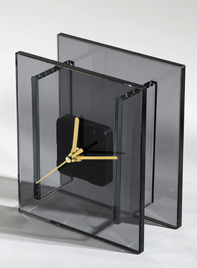 北欧创意欧式时钟桌面亚克力工艺品摆件洋房卧室床头柜家居装饰品