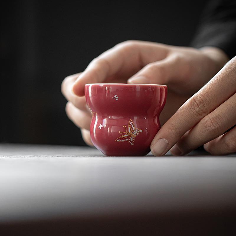 墨己 胭脂红葫芦茶杯 功夫茶具文人品茗杯 金银错舞蝶陶瓷主人杯 - 图0