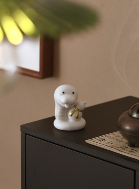 宽丰陶瓷招财蛇年吉祥物卡通摆件