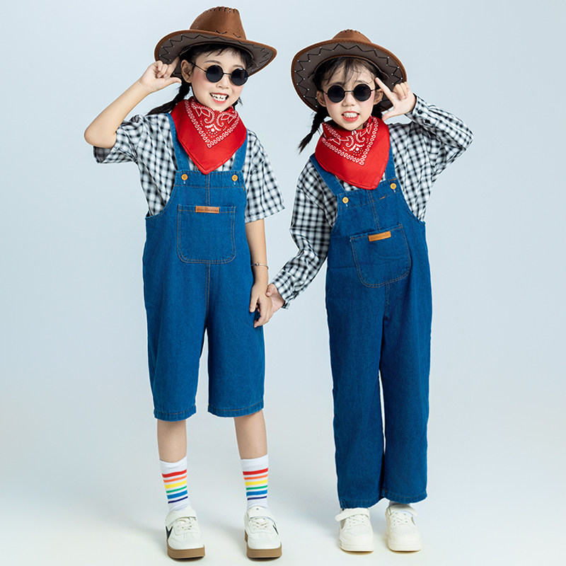 儿童牛仔很忙演出服六一小学生幼儿园西部牛仔背带裤套装表演服装