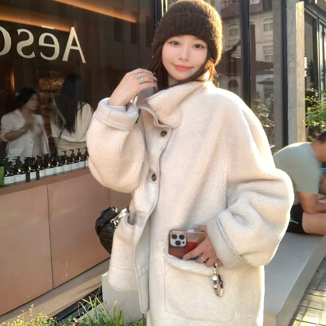 正品monoha羊羔毛麂皮绒皮毛一体立领正反两穿大衣高级感外套女 - 图0