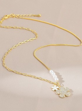 秋冬新款真金电镀镶锆石气质锁骨链女高级感珍珠花瓣项链百搭颈链