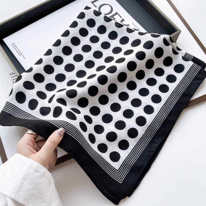 丝巾女2025新款仿棉麻小方巾丝巾秋冬搭配简约高级感妈妈围巾围脖,淘宝优惠券,粉丝福利购,淘宝优惠卷