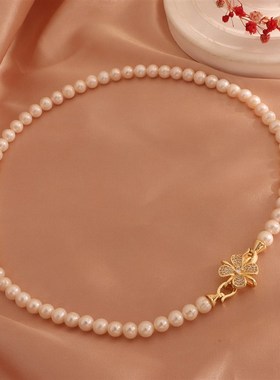 淡水珍珠项链花型扣时尚百搭设计款个性风潮复古晚宴搭配项链女