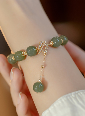 极速网红a新品大颗和田玉手链ins小众设计复古轻奢闺蜜礼物高货