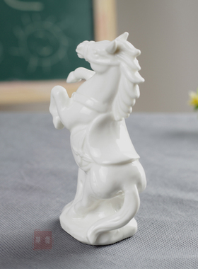 极速陶瓷白色马生肖动物酒柜摆件玄关家居饰品P客厅装饰品工艺礼