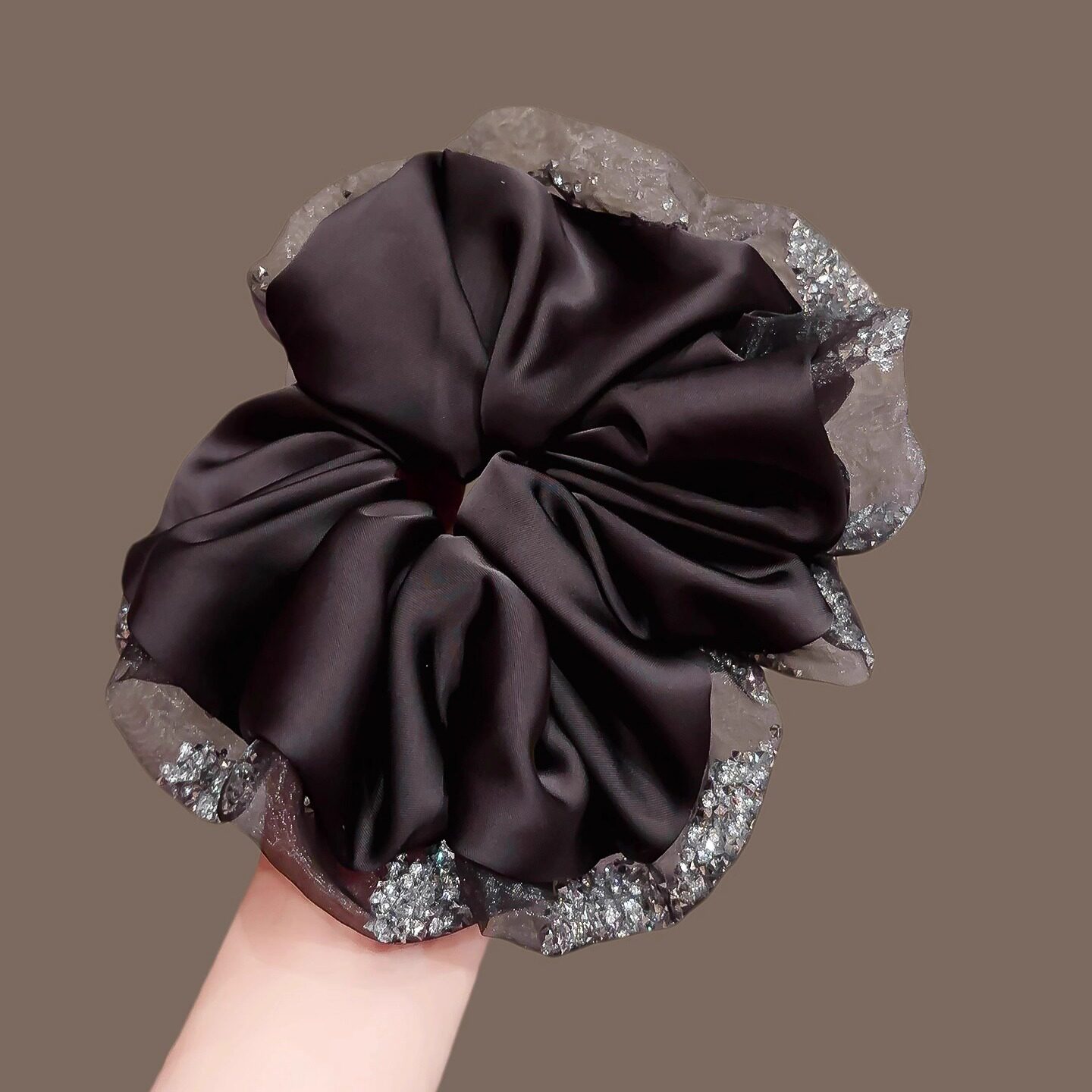 高级感水钻纱边缎面肥肠圈新款气质扎发头绳高档大号皮筋头花发圈,淘宝优惠券,粉丝福利购,淘宝优惠卷