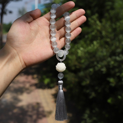 极速白猫眼石手持念珠手捻跑环手把件F流苏绕指柔民族风挂件21子 - 图0