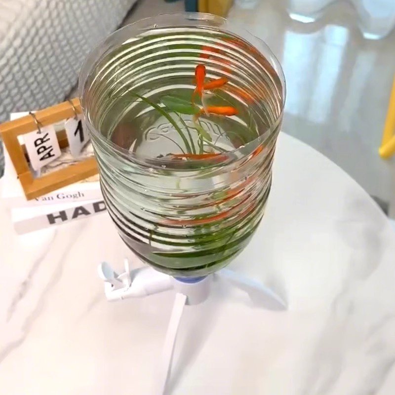 矿泉水瓶支架养鱼三角支架倒置矿泉水换水自制鱼缸水循环养鱼神器,淘宝优惠券,粉丝福利购,淘宝优惠卷