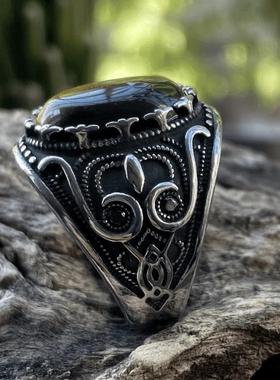 ROCK PUNK高级感虎眼石复古风钛钢戒指男士单身潮牌个性复古扳指