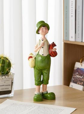 创意情侣摆件卡通可爱家居客厅桌面电视柜卧室装饰送闺蜜生日礼物