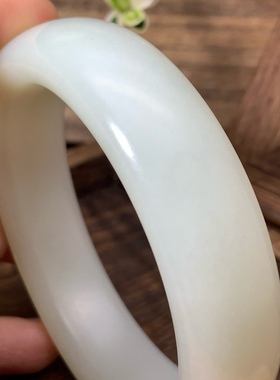 细腻油润天然和田玉手镯一物一证