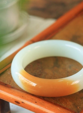 且末糖白玉手镯新疆和田玉平安镯