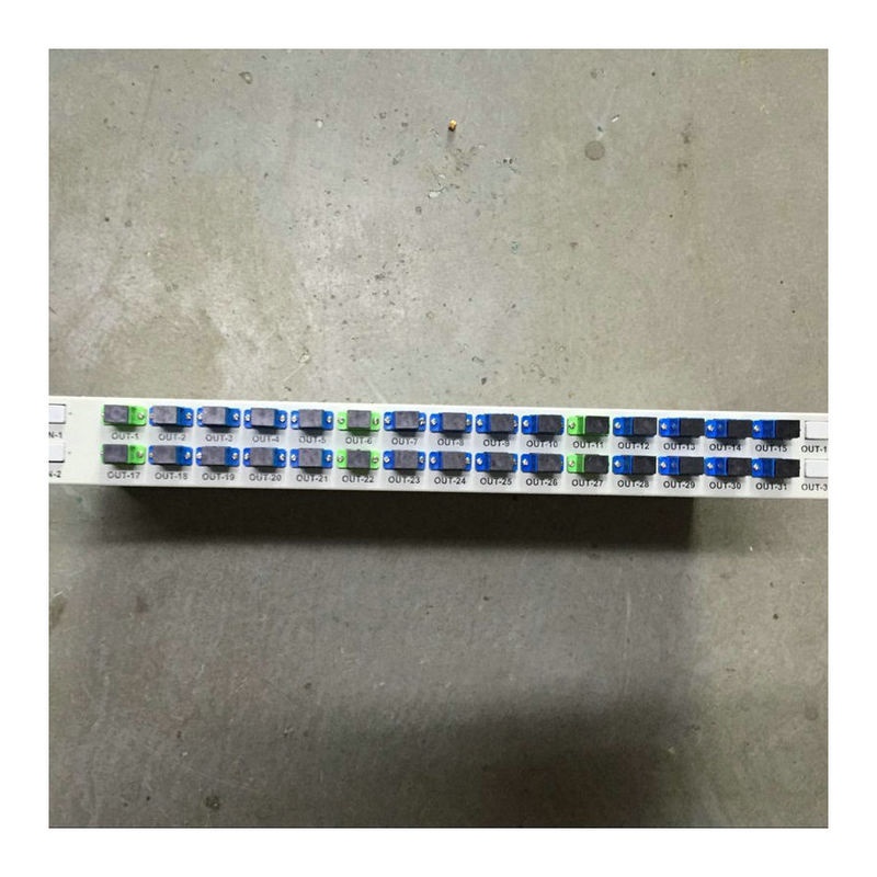 1 minute 4 1 minute 8 1 minute 16 1U19-inch standard chassis PLC optical splitter optical splitter rack non-uniform ratio