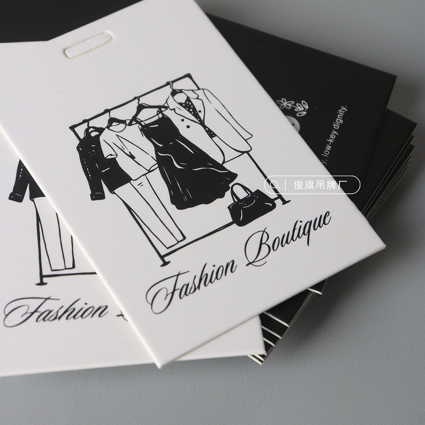 时尚服装店吊牌定制logo衣服挂牌价格标签订做时尚吊卡合格证订做,淘宝优惠券,粉丝福利购,淘宝优惠卷