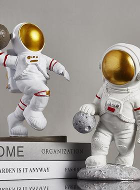 创意宇航员小摆件办公室桌面太空人男生房间儿童房摆设客厅装饰品