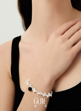 瑰意黑曜石玫瑰白贝母手链女随形白色时尚2025新款小众设计感手串