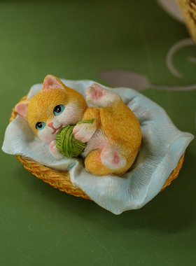 可爱猫咪手机架创意办公桌面装饰小摆件懒人追剧神器女生日礼物