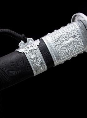 龙泉市刀剑影视高锰钢双手康熙