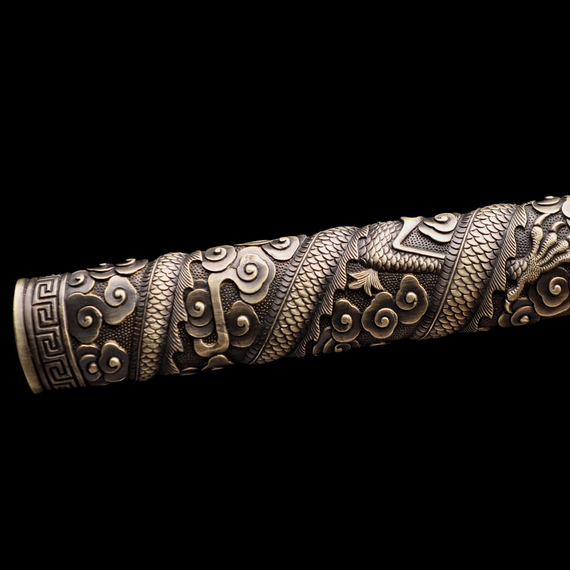 龙泉市刀剑百炼钢包铜精雕八面剑一体短剑影视兵器唐剑外贸未开刃 - 图2