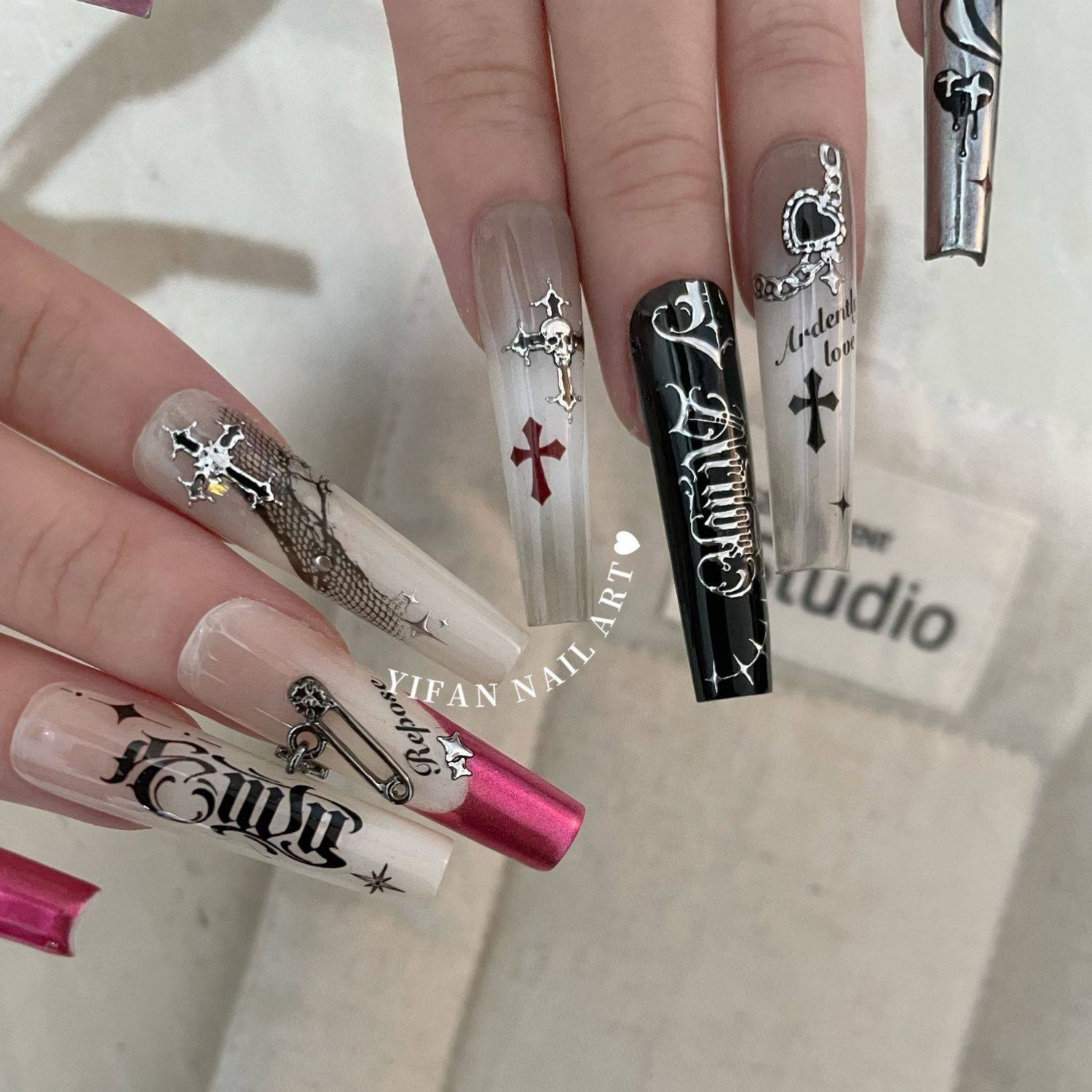 新款复古欧美哥特字母薄韧美甲贴纸暗黑辣妹十字架小众diy指甲贴,淘宝优惠券,粉丝福利购,淘宝优惠卷