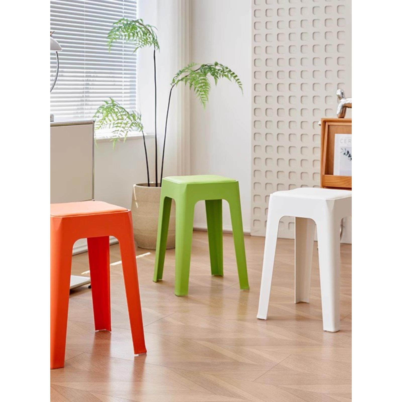 网红软包方形凳子升级加厚可叠放塑料餐边凳时尚家用高凳化妆凳子,淘宝优惠券,粉丝福利购,淘宝优惠卷