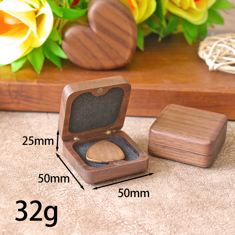 胡桃木圆角拨片礼盒套装木盒实木薄片音乐吉他拨片配件通用男 - 图0