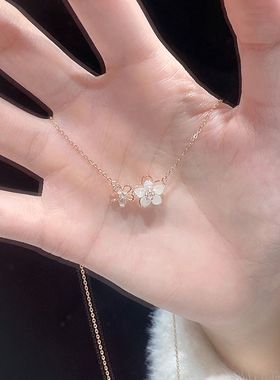 LLYUN  2025新款钛钢桃花项链女轻奢小众ins花朵劲链樱花锁骨链