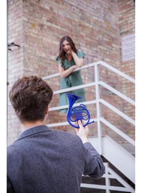 【现货】2024升级款老爸老妈浪漫史树脂蓝色圆号乐器礼物摆件