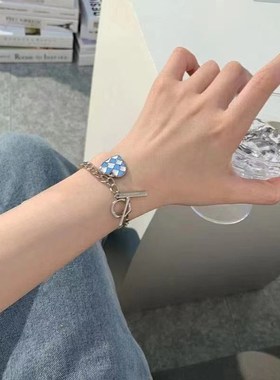 极速日韩ins潮棋盘格爱心吊坠项B链小众设计感软妹情侣闺蜜卫衣链