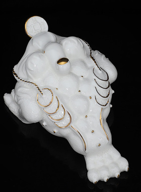 陶瓷金蟾招财摆件三足蟾蜍店铺吉祥礼品办公室客厅酒柜装饰工艺品